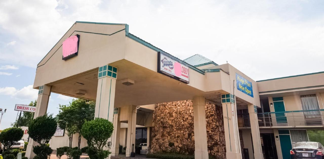 Oyo Hotel O Jackson I-55 North Екстер'єр фото